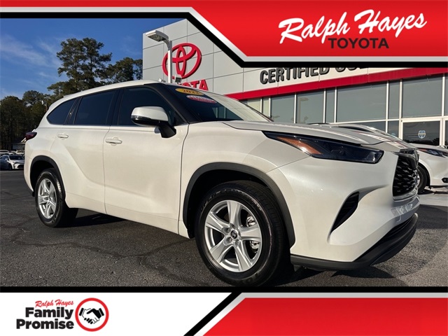 2022 Toyota Highlander L's photo