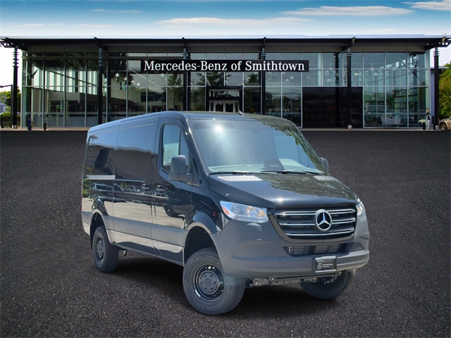 2025 Mercedes-Benz Sprinter Cargo Van Base's photo