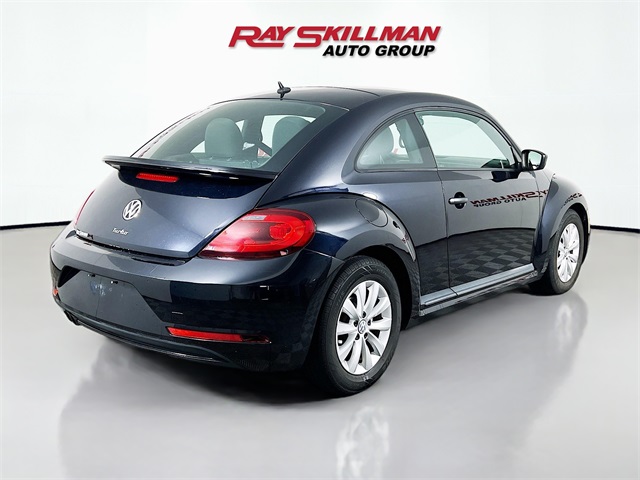 2018 Volkswagen Beetle S photo 4
