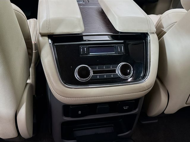 2020 Lincoln Navigator L Reserve photo 27