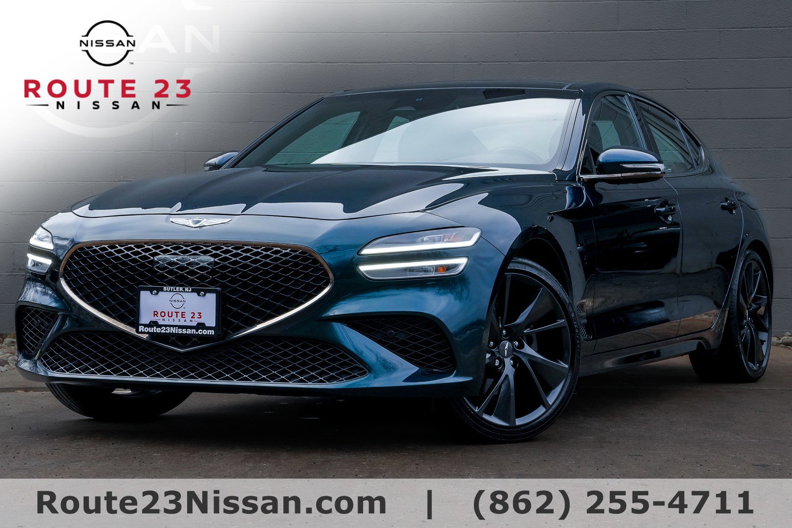 2023 GENESIS G70 Standard's photo