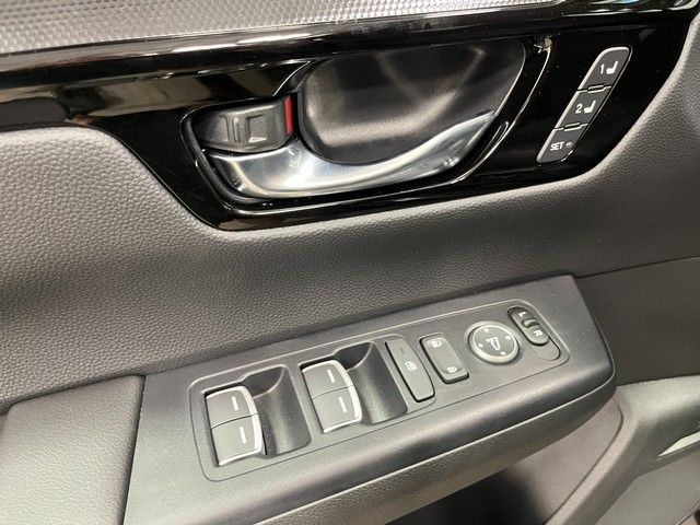 2026 Honda CR-V EX-L photo 12