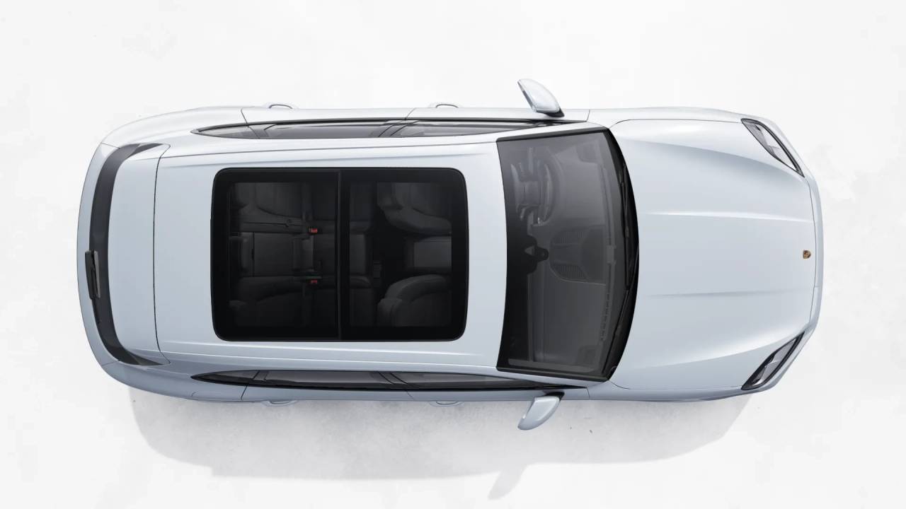 2026 Porsche Cayenne photo 4