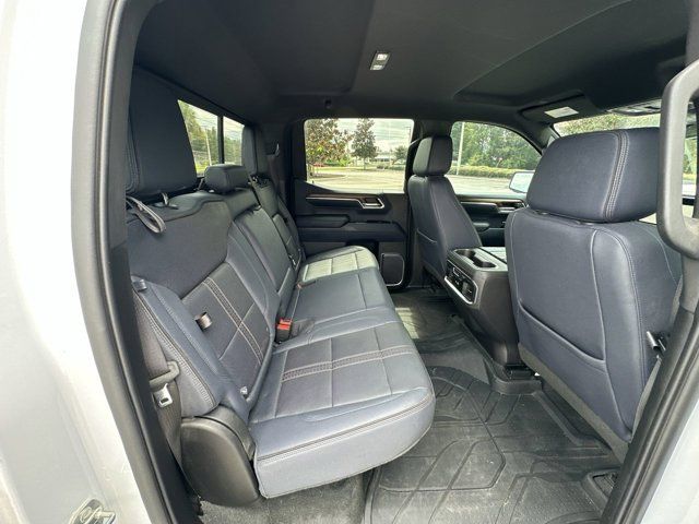 2023 Chevrolet Silverado 1500 photo 17