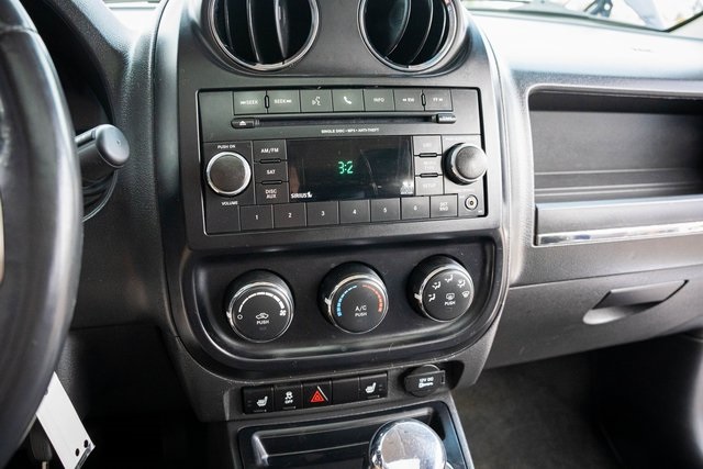 2014 Jeep Patriot Latitude photo 19