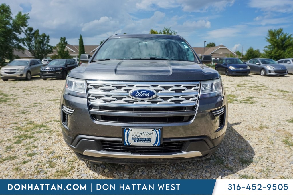 2019 Ford Explorer XLT photo 3