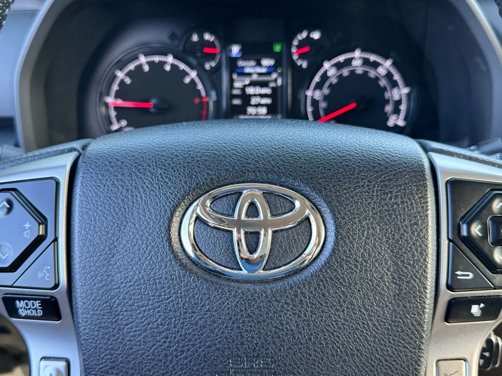 2024 Toyota 4Runner SR5 Premium photo 25