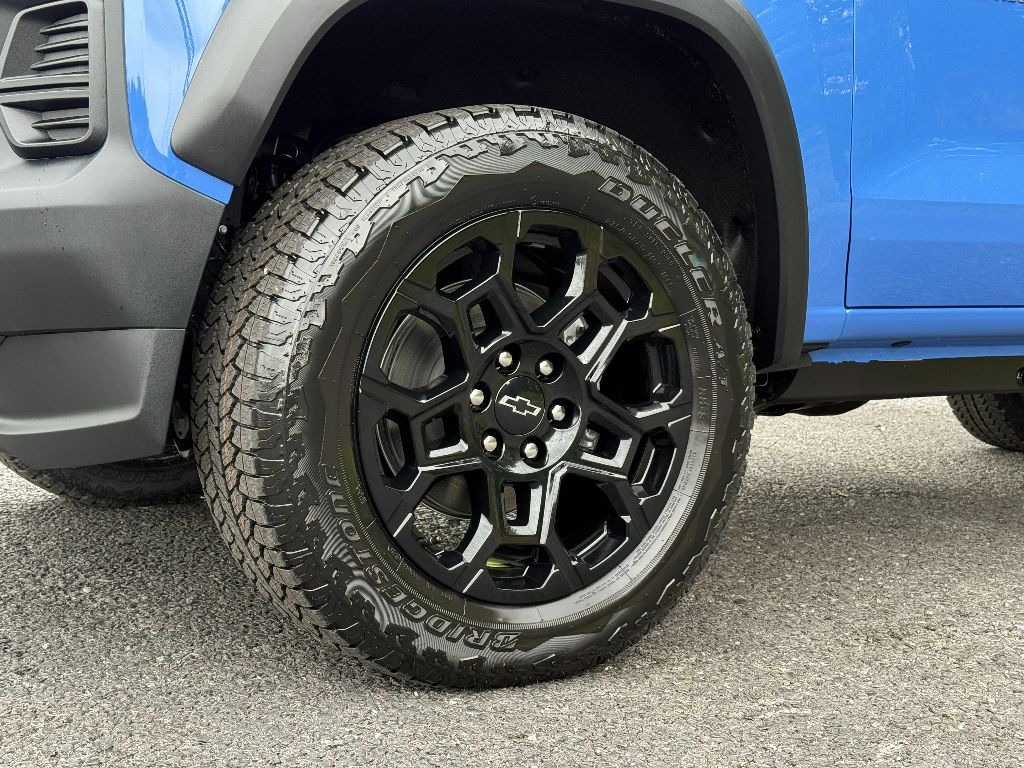 2026 Chevrolet Colorado Trail Boss photo 14