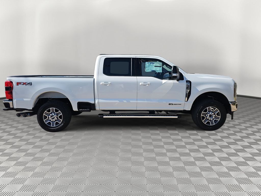 2026 Ford F-250 Platinum photo 2