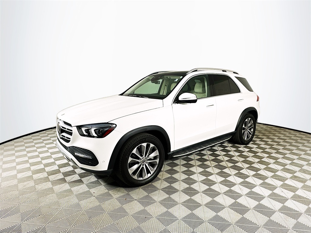 2022 Mercedes Benz GLE 450 4MATIC photo 3