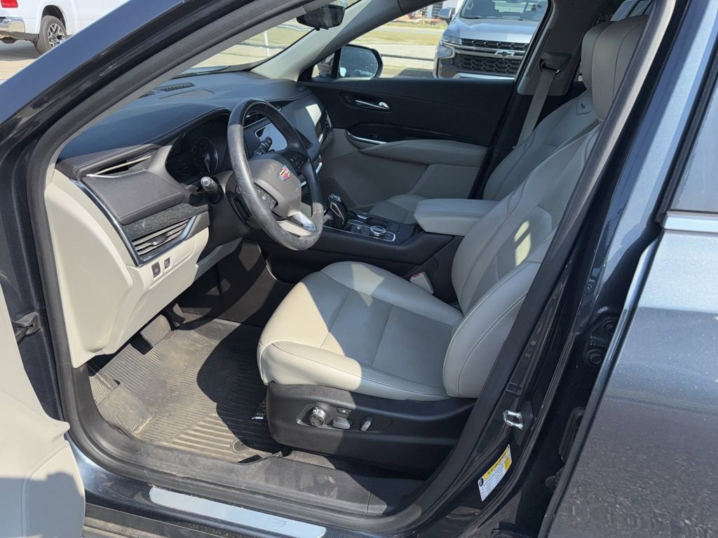 2019 Cadillac XT4 Premium Luxury photo 9