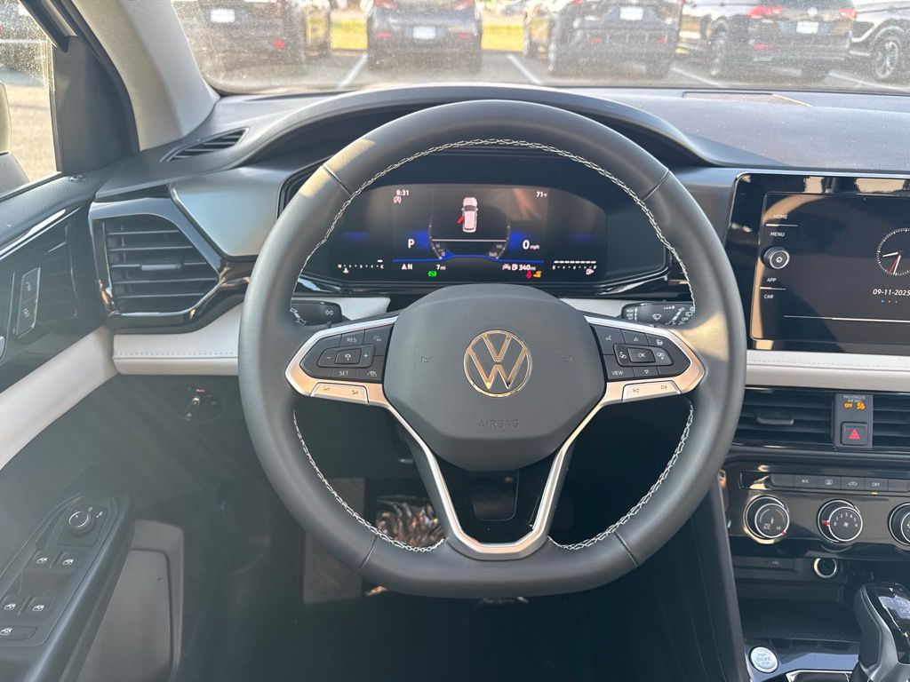 2025 Volkswagen Taos S photo 11