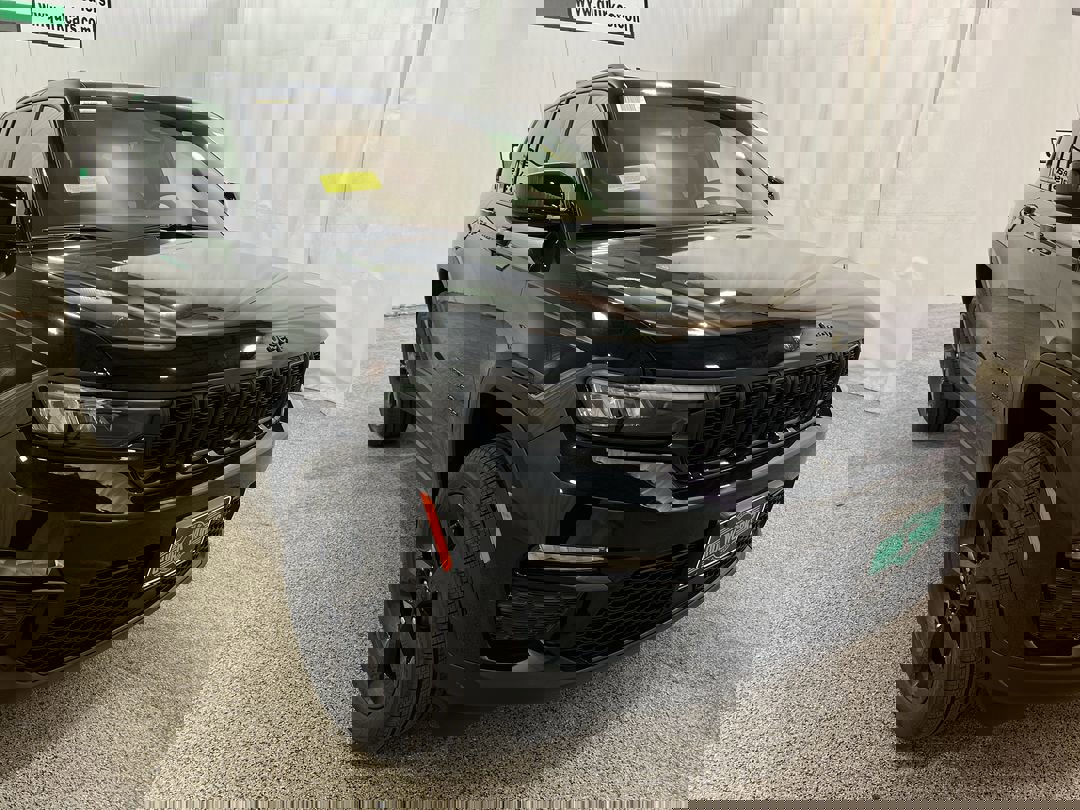 2025 Jeep Grand Cherokee Limited's photo