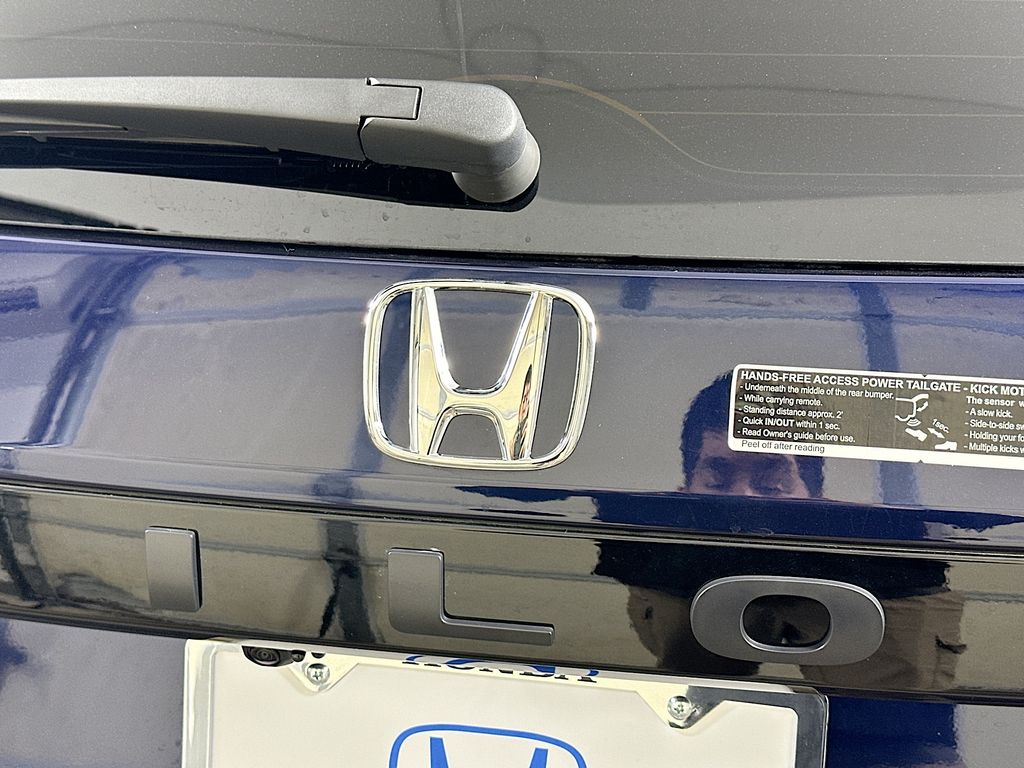 New 2024 Honda Pilot 2WD TRG 4D Sport Utility in Round Rock H006473