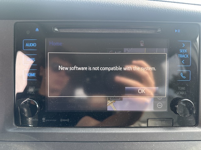2016 Toyota Sienna XLE photo 11