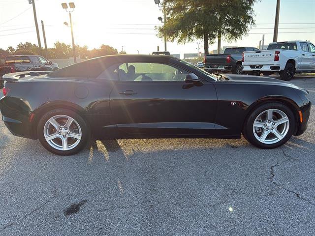 2023 Chevrolet Camaro 1LT photo 8