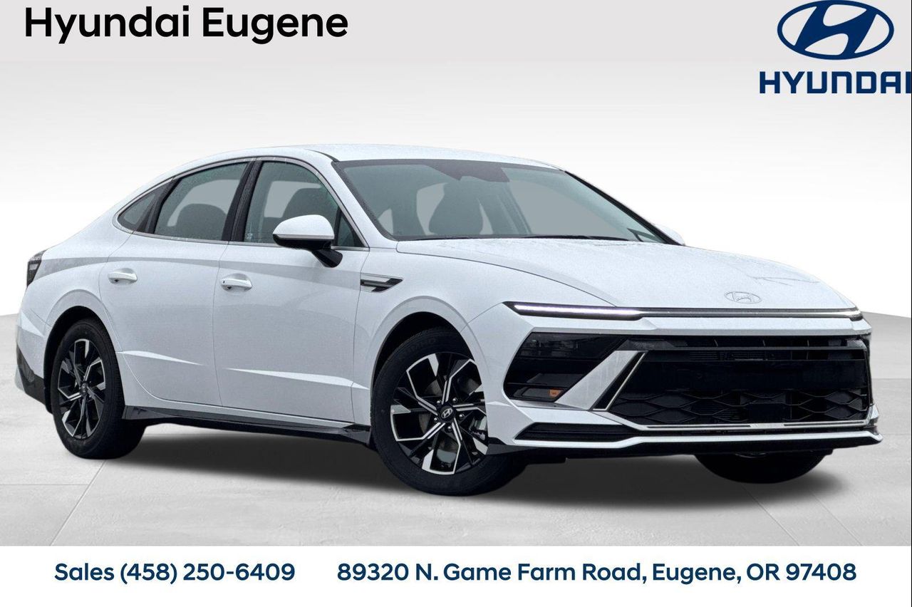 2025 Hyundai Sonata SEL's photo