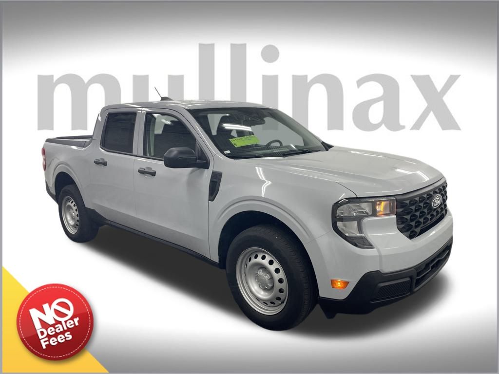 2025 Ford Maverick XL's photo