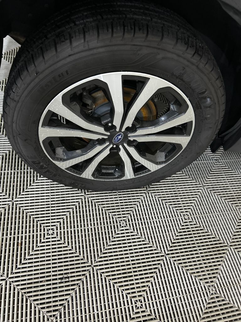 2021 Subaru Forester Limited photo 11