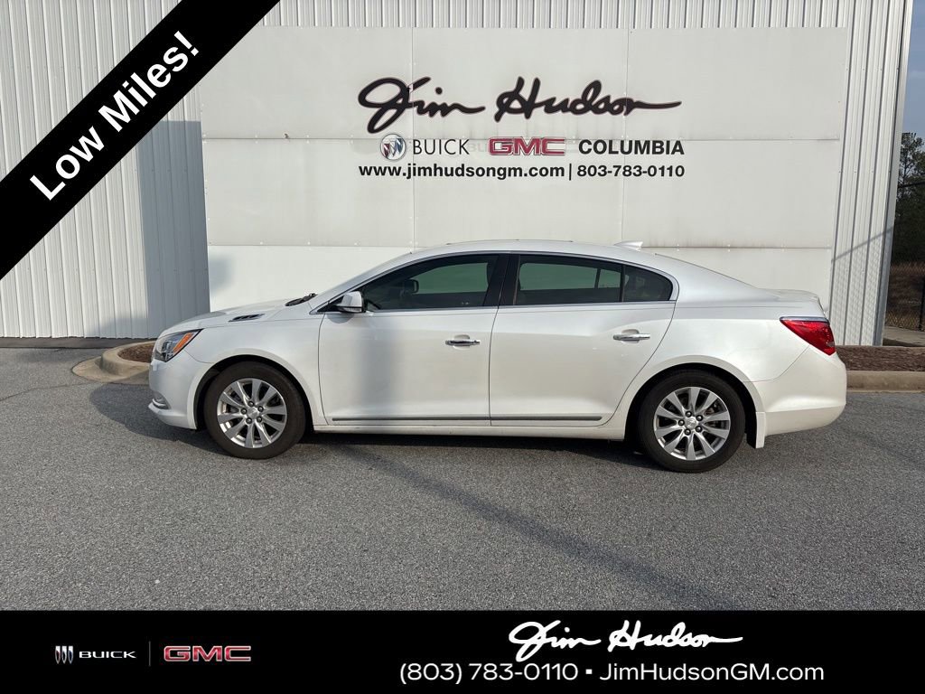 2016 Buick LaCrosse Leather's photo