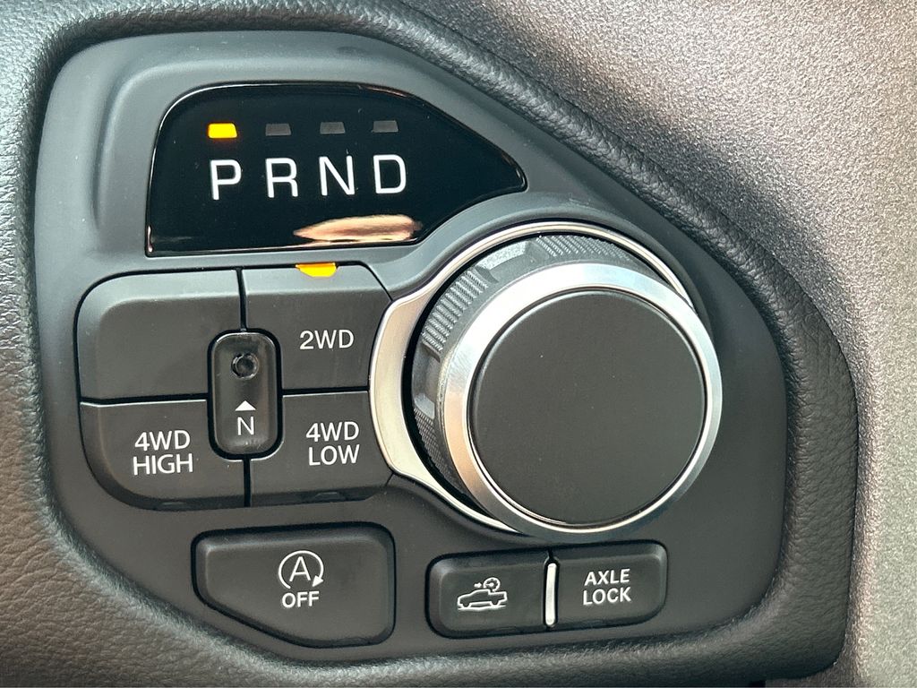 2026 Ram 1500 Warlock photo 31