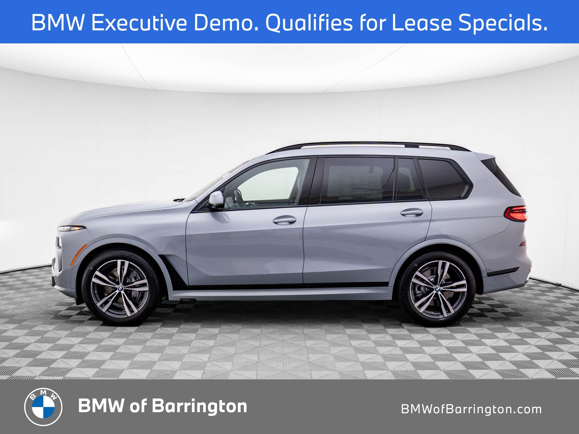 New 2025 Brooklyn Grey Metallic BMW xDrive40i image 2