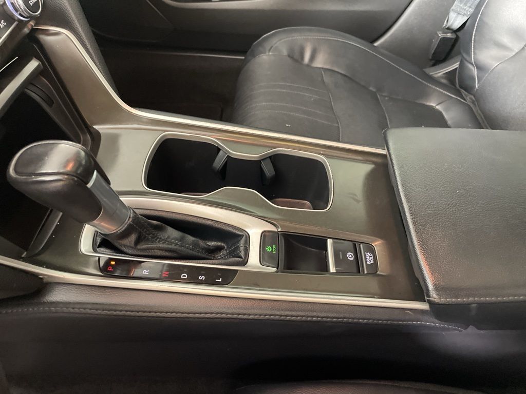 2018 Honda Accord EX-L photo 33