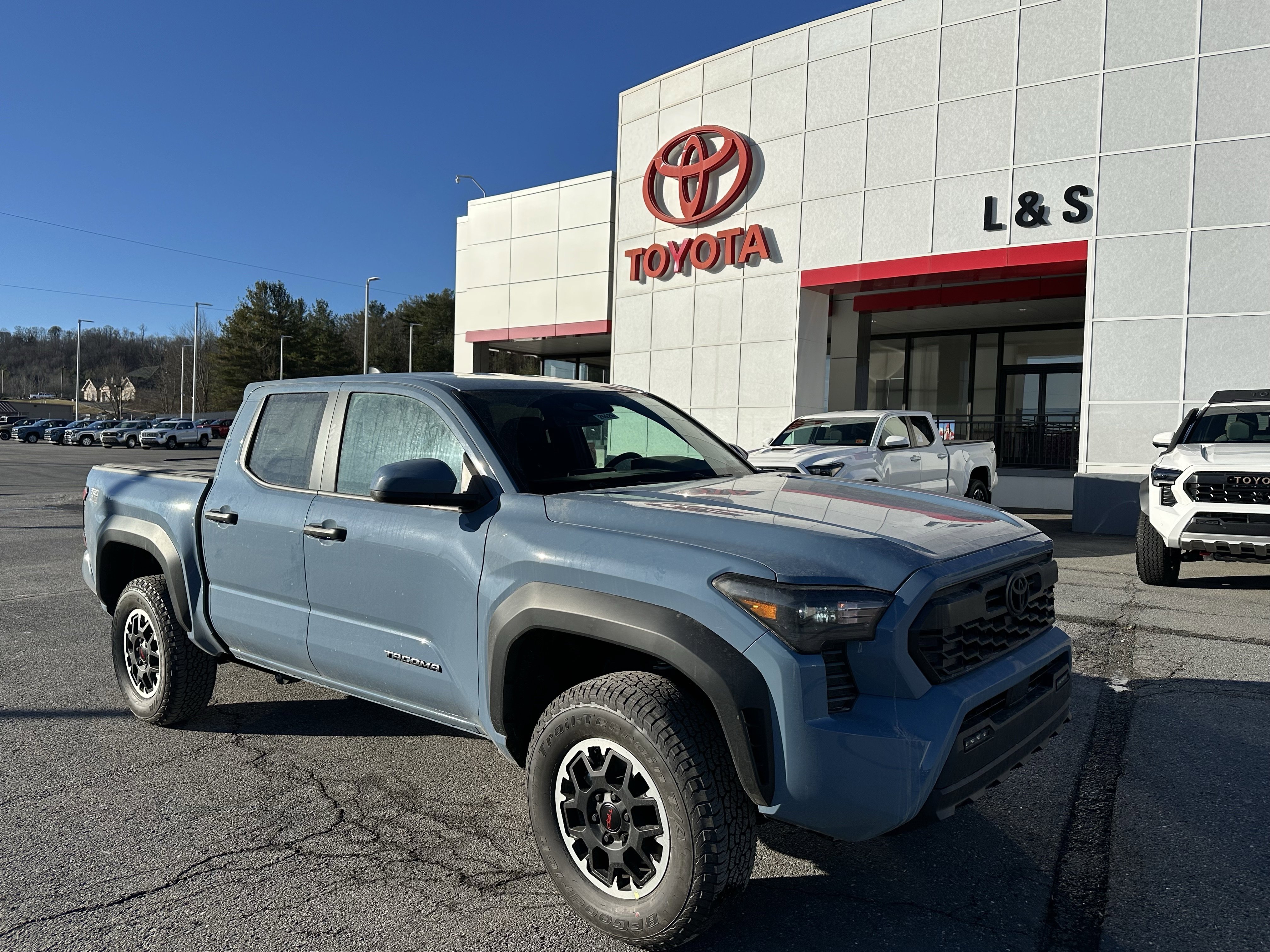 2026 Toyota Tacoma TRD Off Road's photo