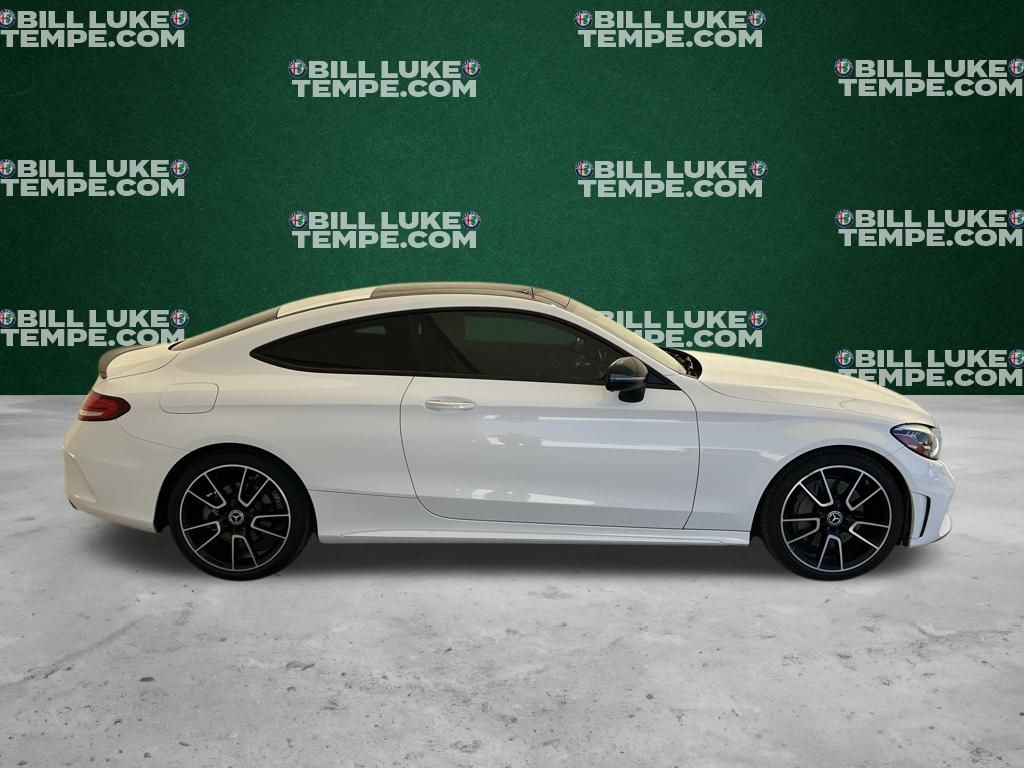 2022 Mercedes Benz C 300 photo 3