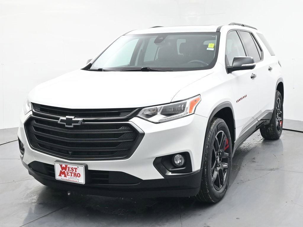 Used 2021 Chevrolet Traverse Premier with VIN 1GNEVKKW6MJ264917 for sale in Monticello, Minnesota