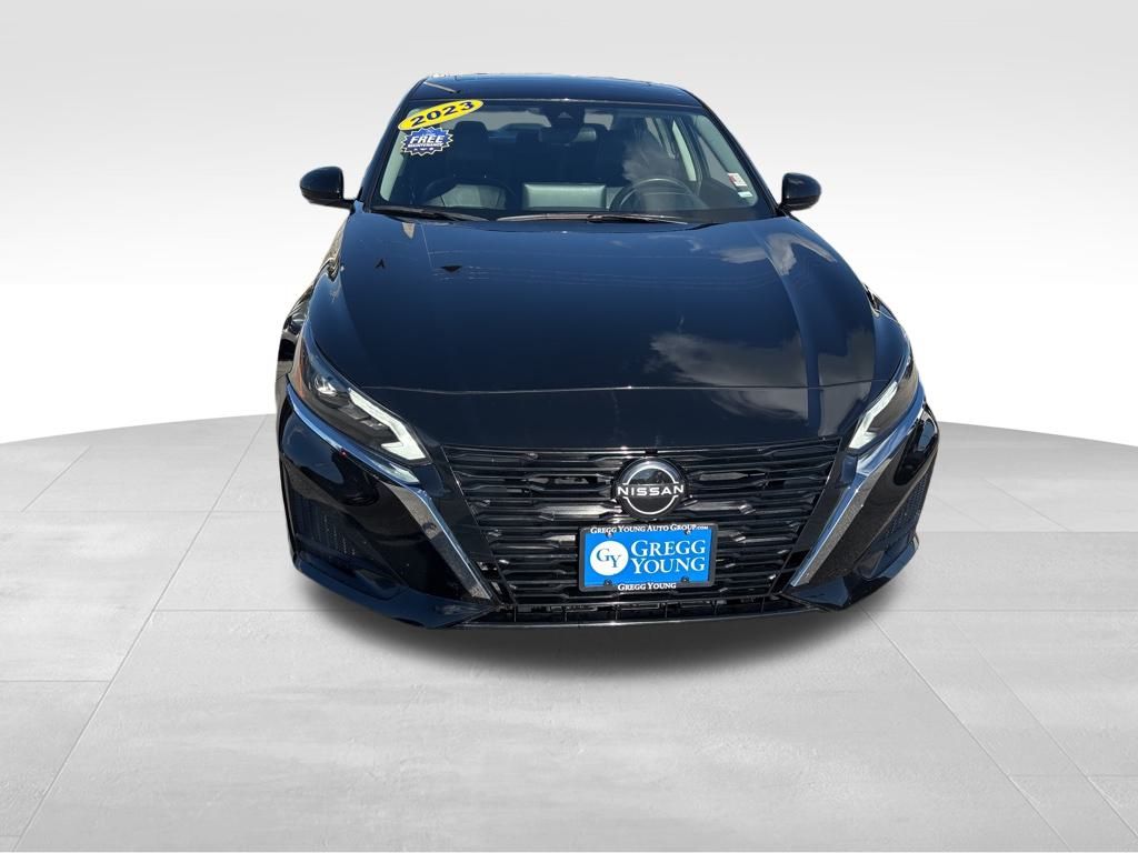 2023 Nissan Altima 2.5 SL photo 8