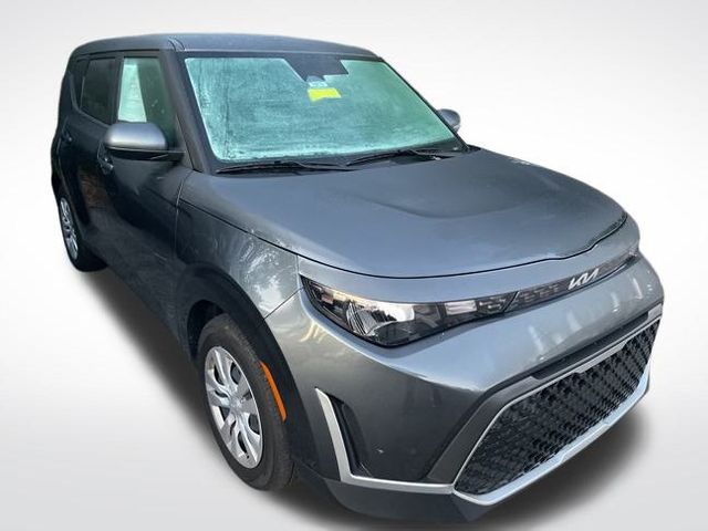 2024 Kia Soul LX photo 9