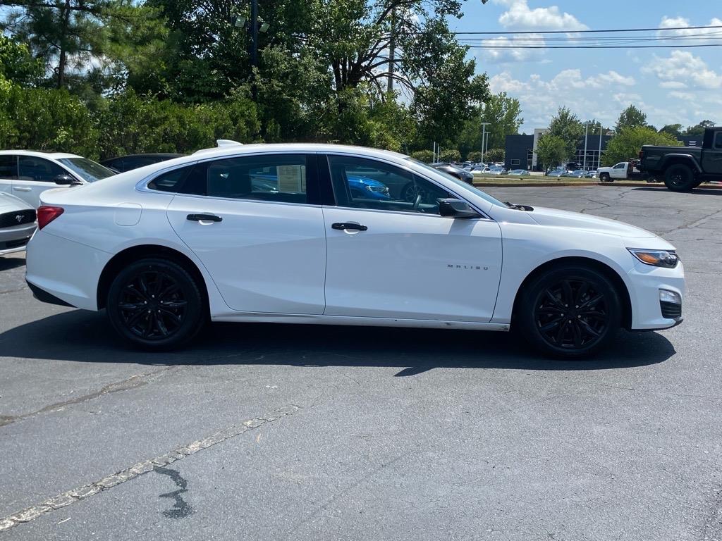 2024 Chevrolet Malibu 1LT photo 21