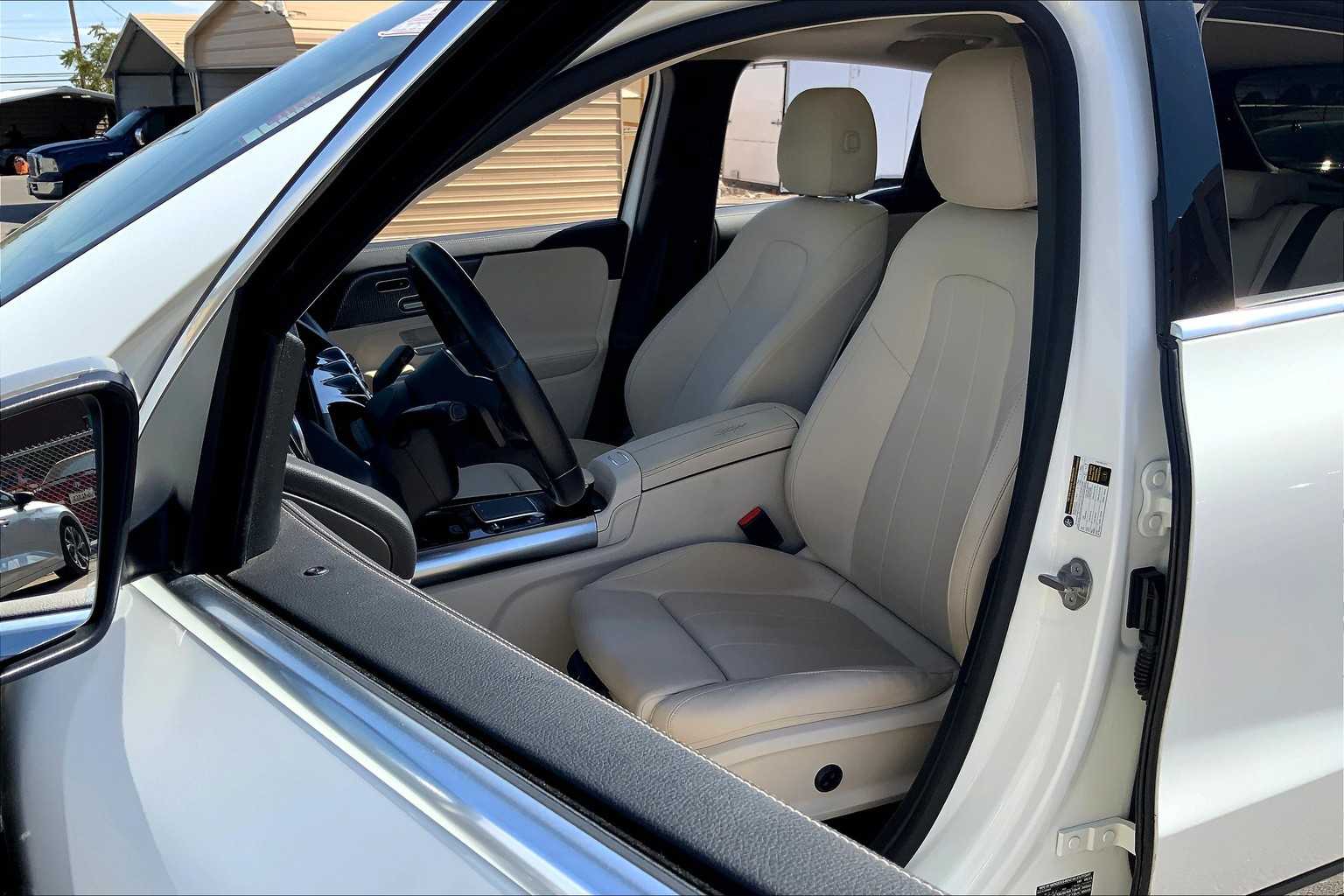 2022 Mercedes Benz GLA 250 4MATIC photo 7