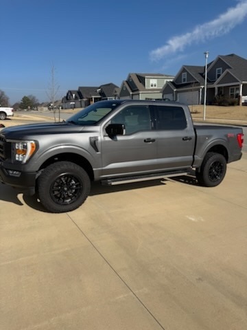 2023 Ford F-150 Lariat's photo