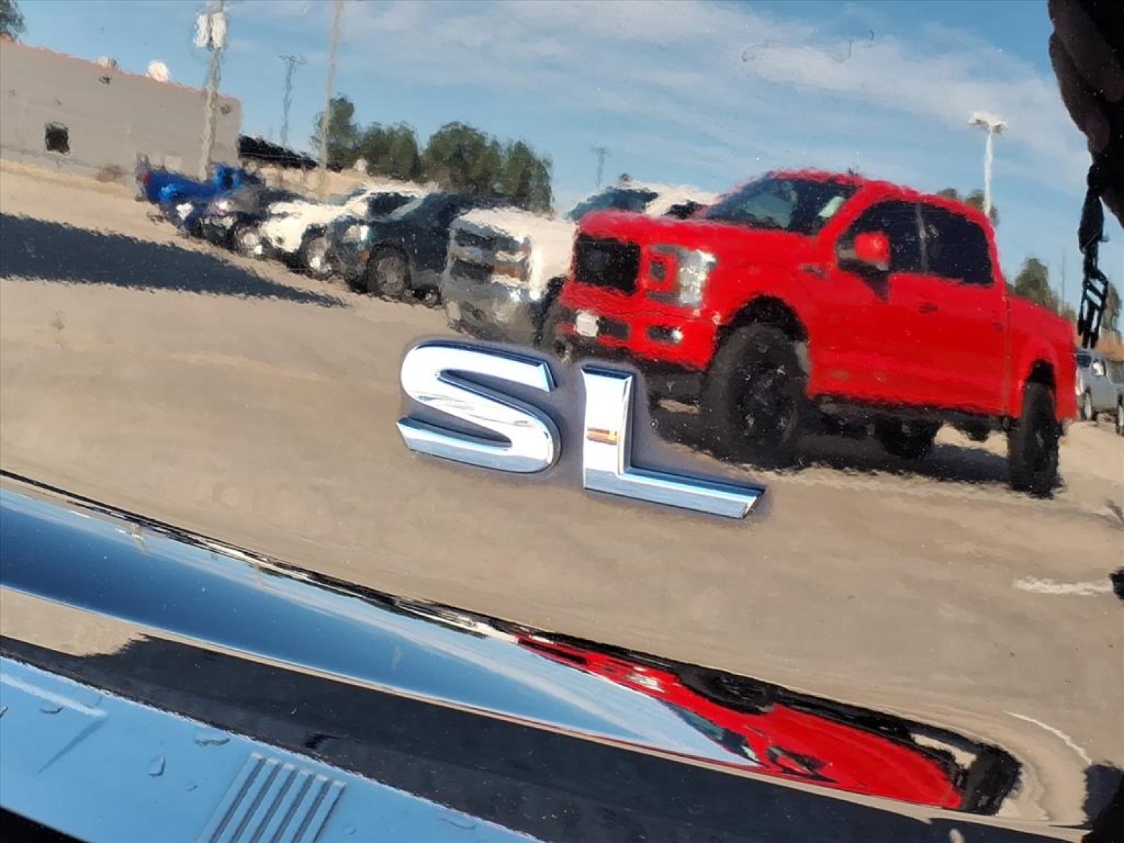 2023 Nissan Rogue SL Black at Robbins Nissan