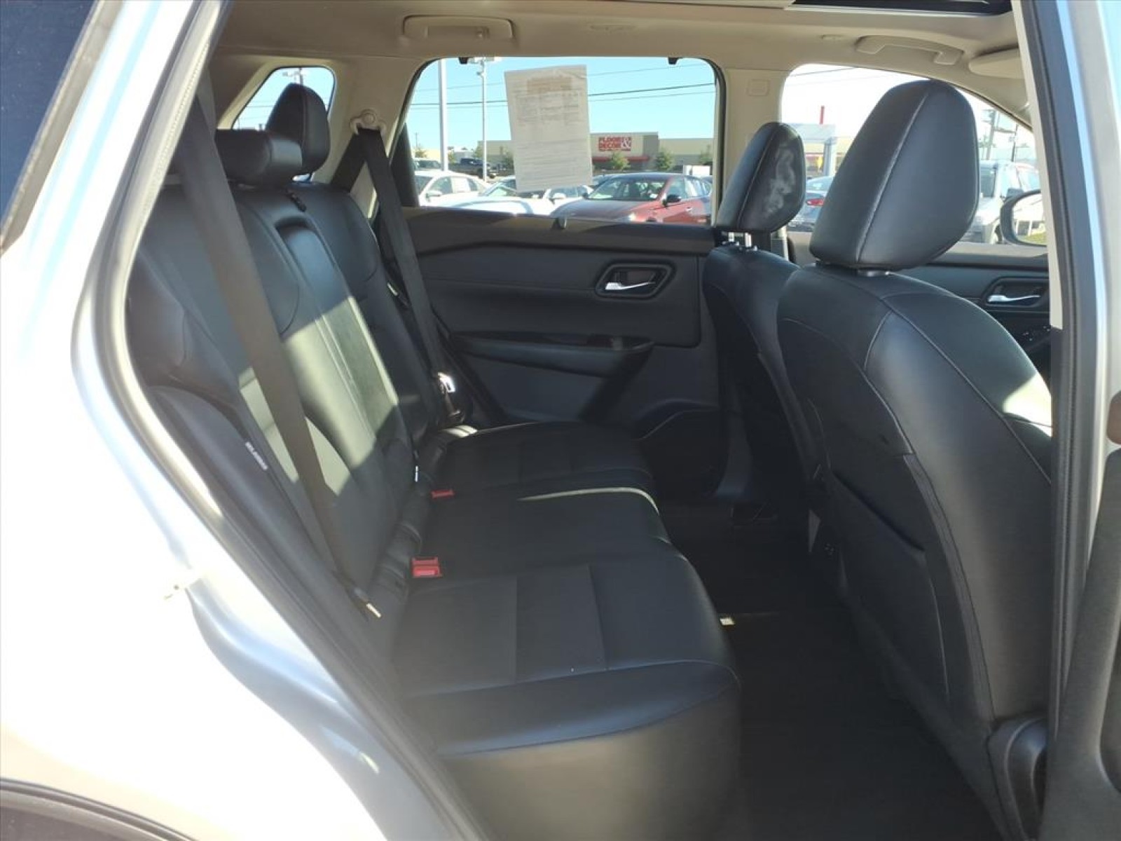 2022 Nissan Rogue SV Silver at Robbins Nissan