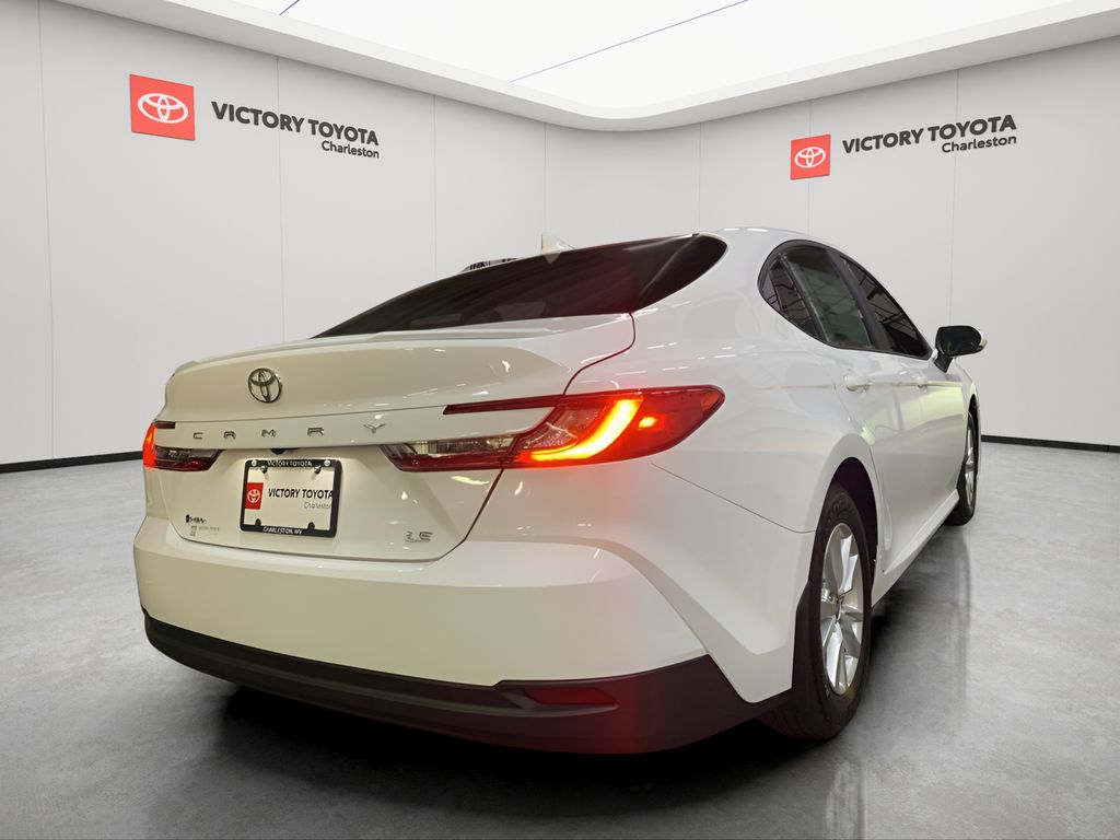 2026 Toyota Camry LE photo 4