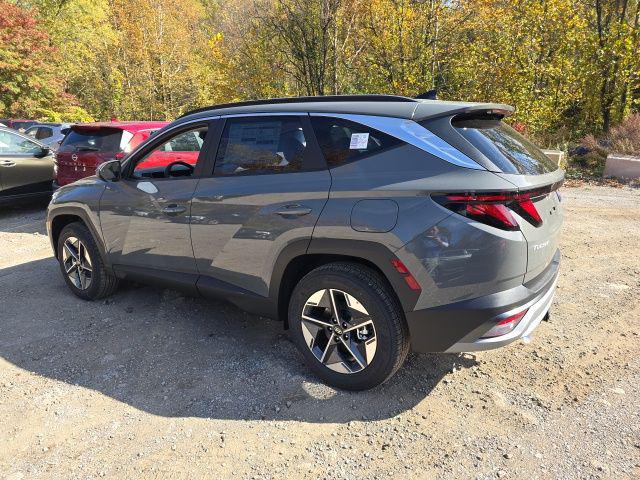 2026 Hyundai Tucson SEL photo 3
