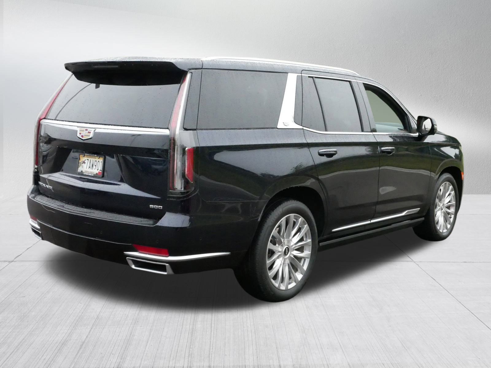 2024 Cadillac Escalade Premium Luxury photo 6