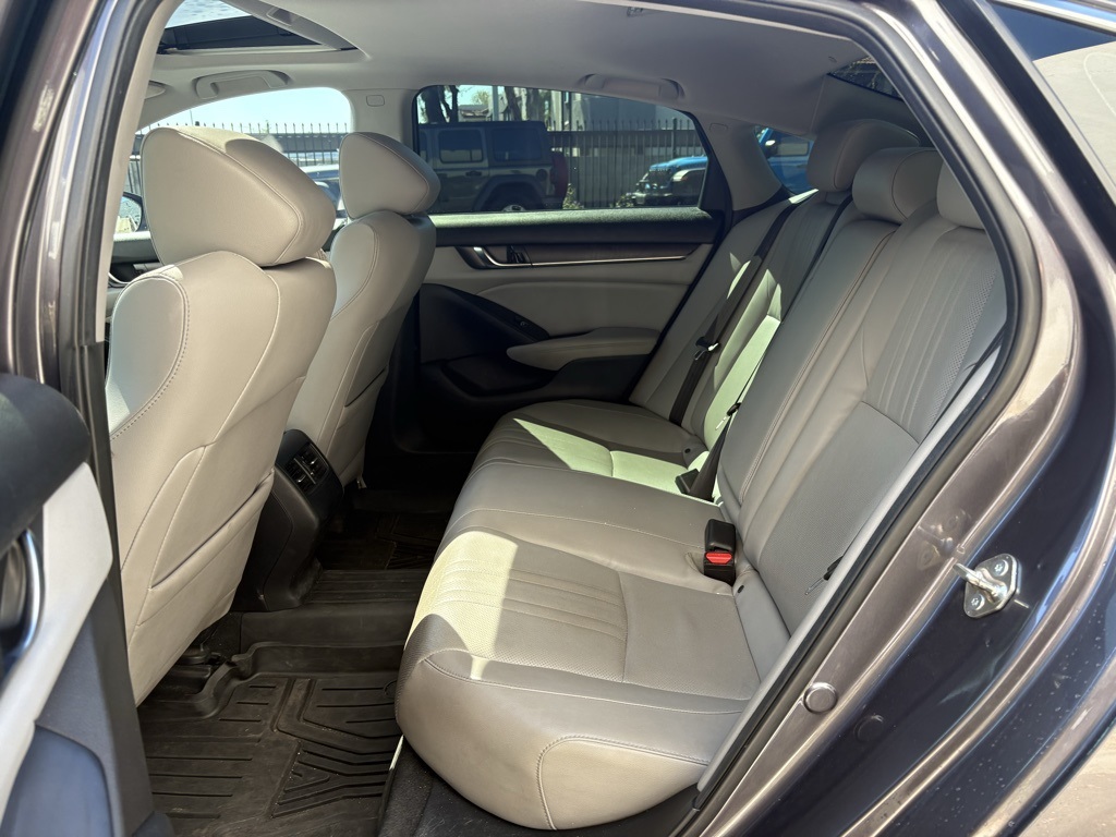 2018 Honda Accord EX-L photo 8