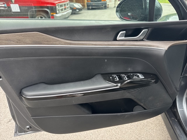 2023 Kia K5 EX photo 17