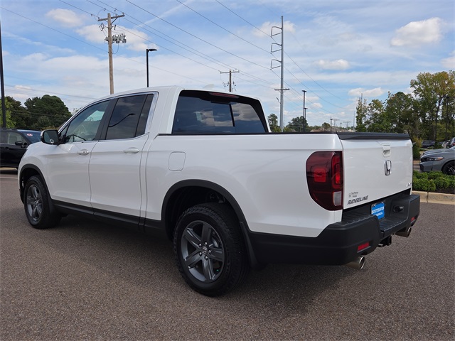 2023 Honda Ridgeline RTL photo 3