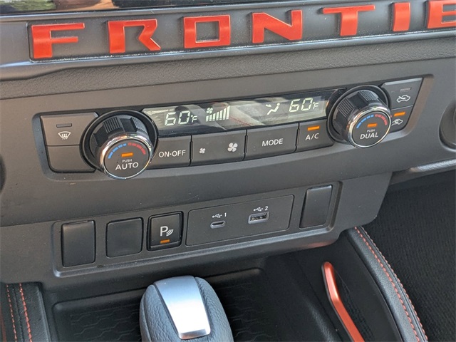 2025 Nissan Frontier PRO-4X photo 23