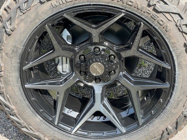 2025 Chevrolet Silverado 1500 RST photo 11