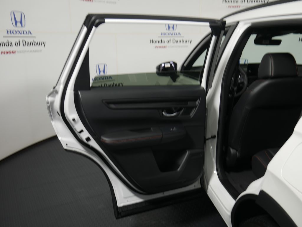 2026 Honda CR-V Sport-L Hybrid photo 9