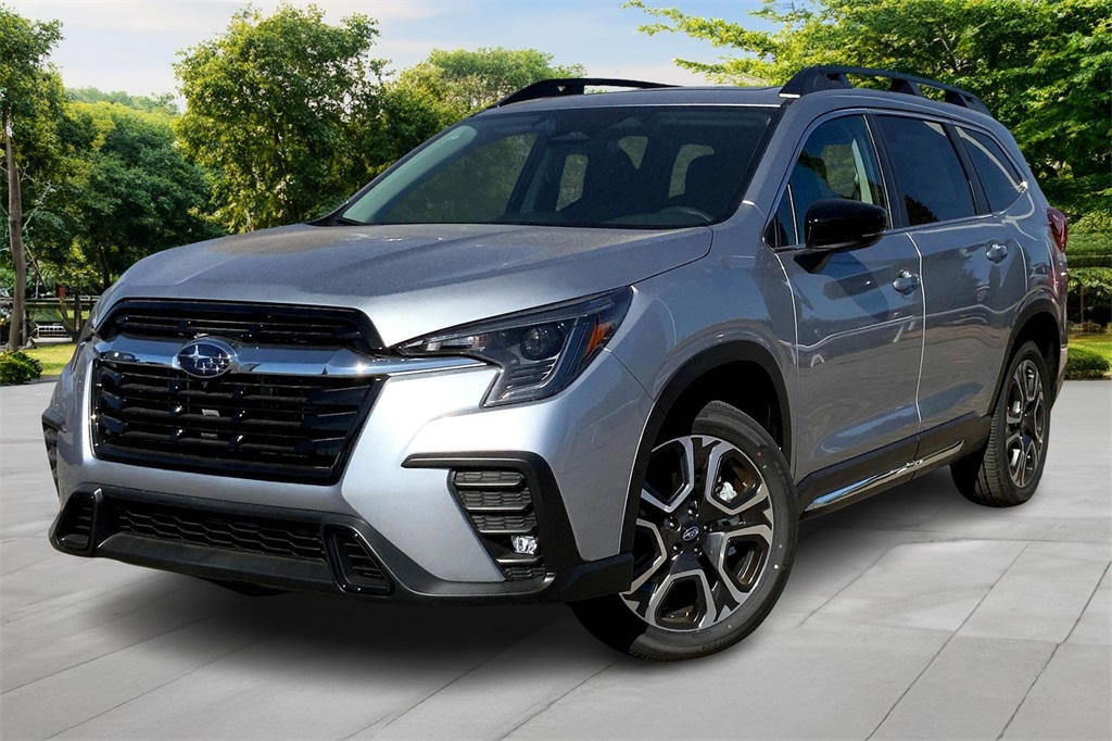 2025 Subaru Ascent Limited's photo