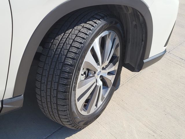 2022 Subaru Ascent Touring photo 5
