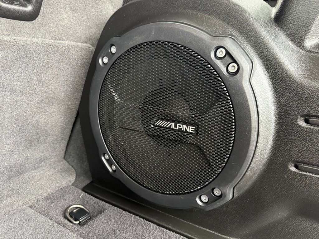 2022 Jeep Wrangler Unlimited Sahara photo 23