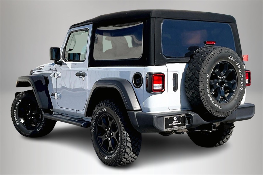 2021 Jeep Wrangler Willys photo 4
